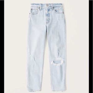 Abercrombie Mom Jeans Light Wash Size 25 Short